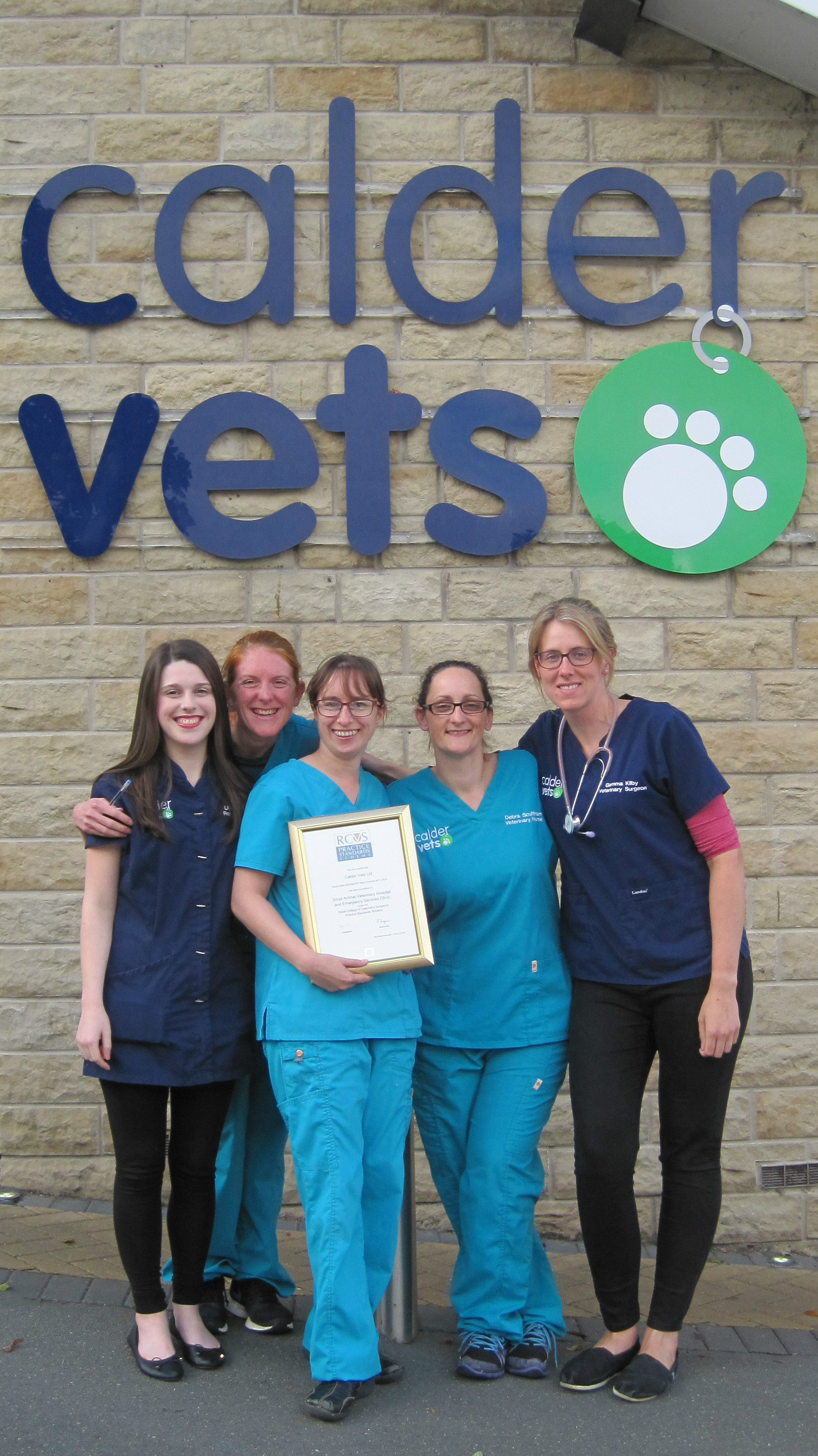 Calder Vets recognised as outstanding by RCVS
